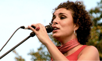 Ana Salazar al Baile en Ana Salazar