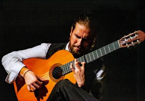 Alejandro Moreno al Toque en Alejandro Moreno