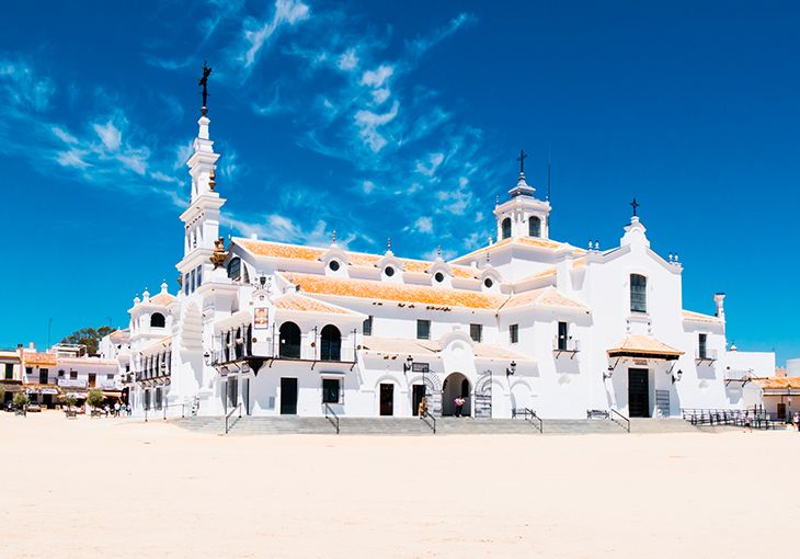 Imagen principal del artículo La importancia del flamenco en El Rocío: fe, cante y tradición